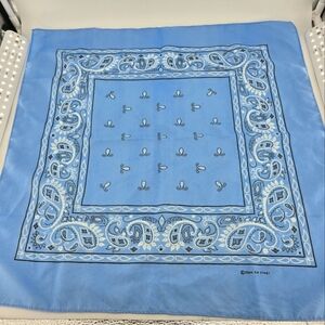 Tan's Club Light Blue Paisley Bandana 2004
